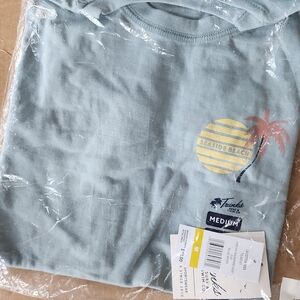 Unk Seaside Beach Tee - Light Blue